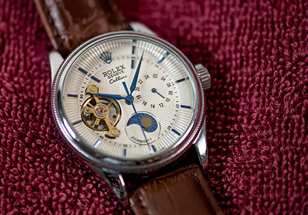 Buy Watches Online in Cambridge, MA